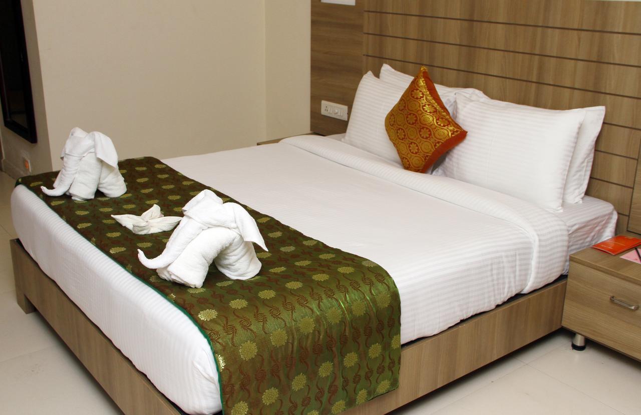 Vinayaga by Poppys ,Kumbakonam Hotel Bagian luar foto